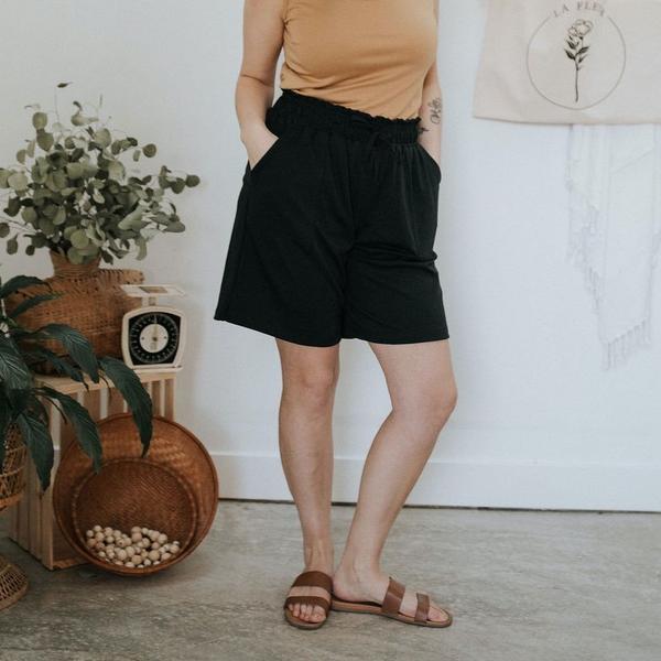 Black flowy outlet shorts outfit