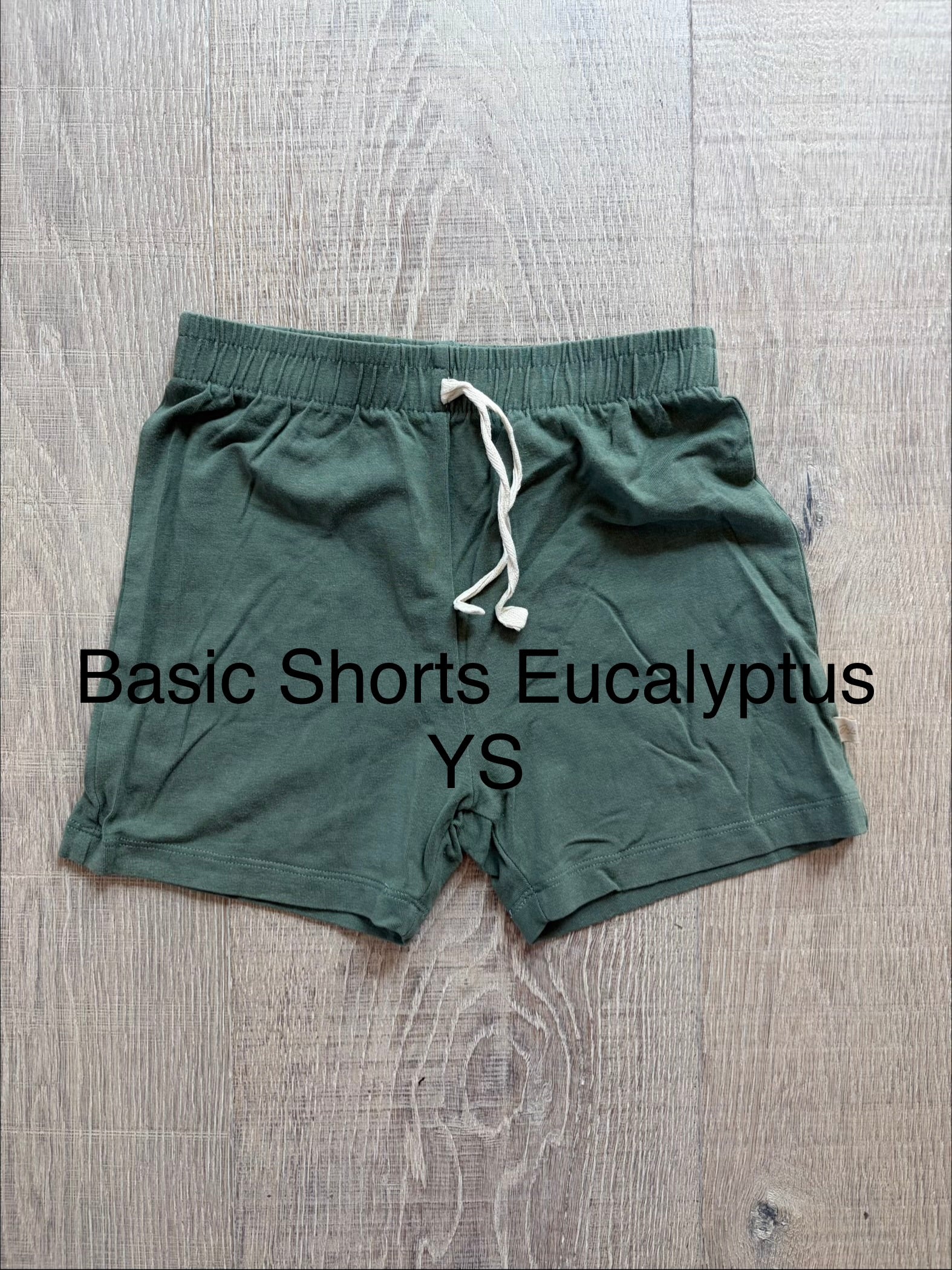 J&L Basic Shorts Eucalyptus YS