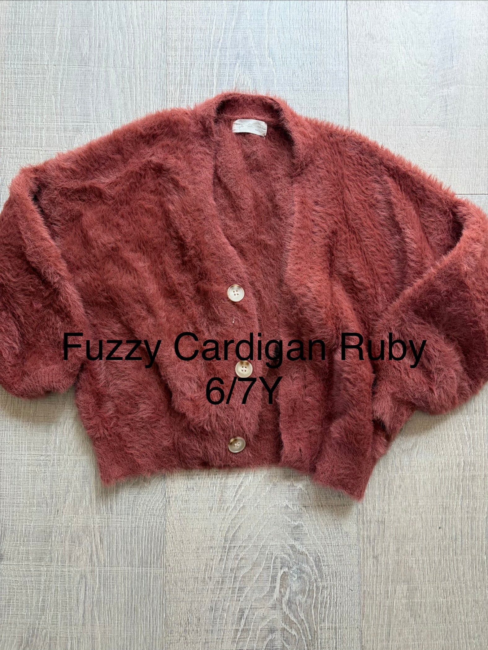 RC Fuzzy Cardigan Ruby 6/7Y