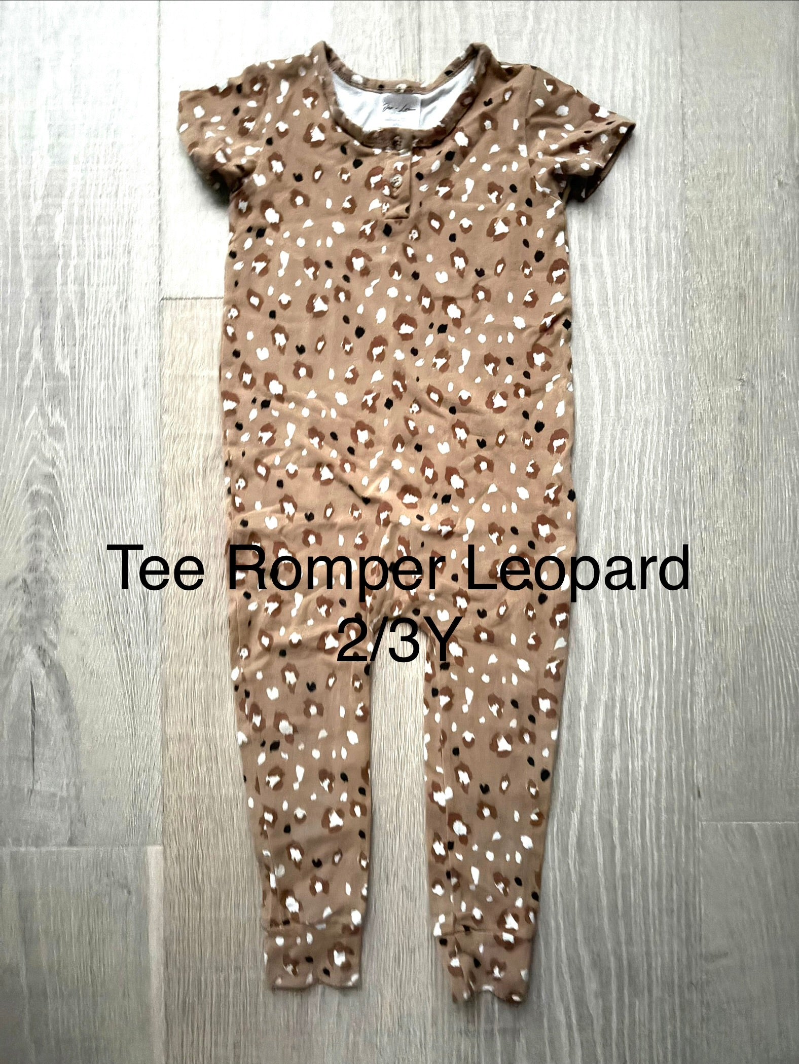 J&L Tee Romper Leopard 2/3Y