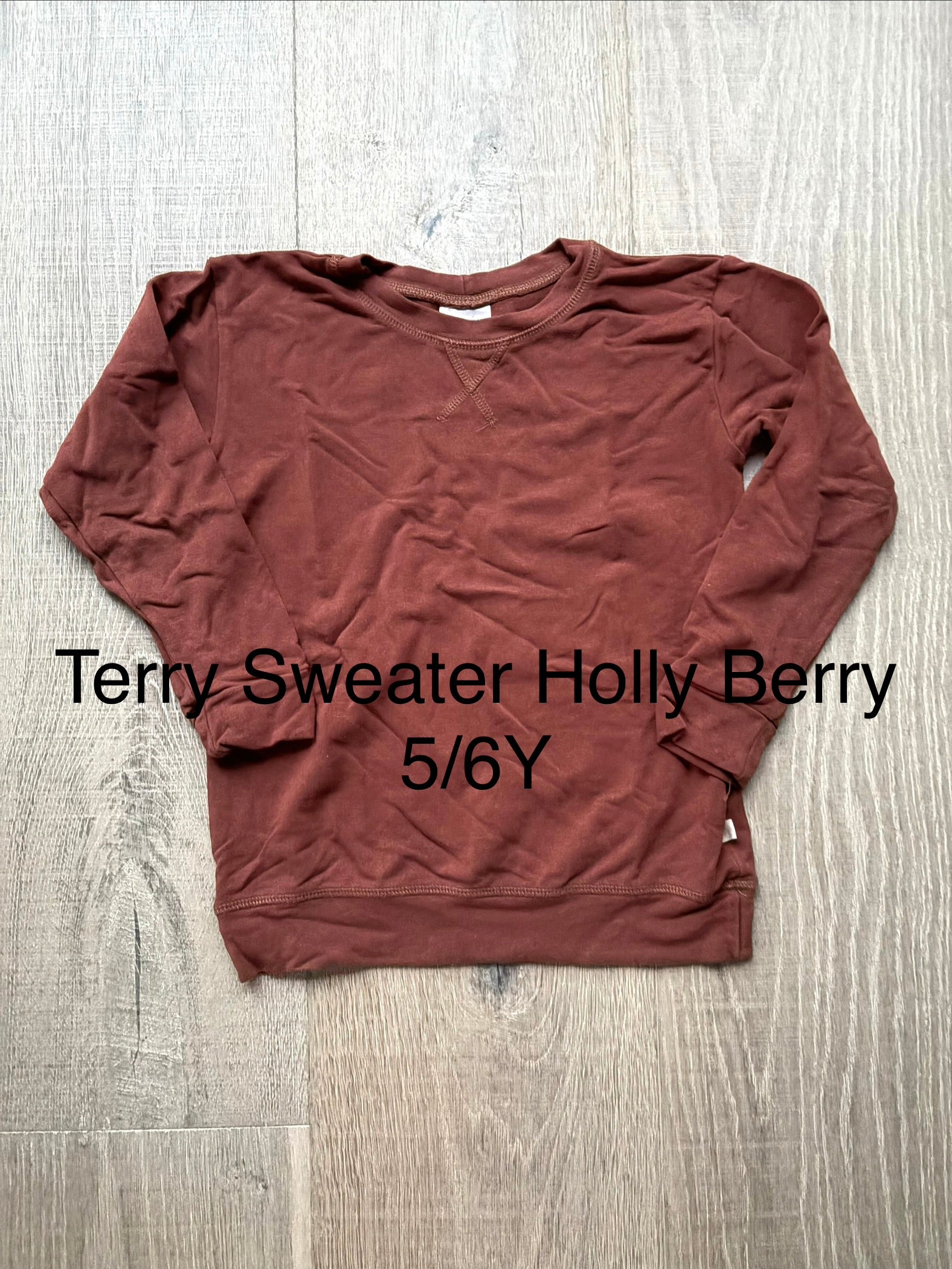 J&L Terry Sweater Holly Berry 5/6Y